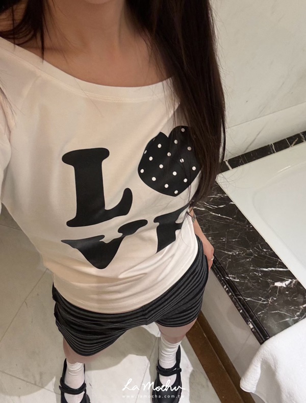 LOVE點點愛心斜肩上 衣